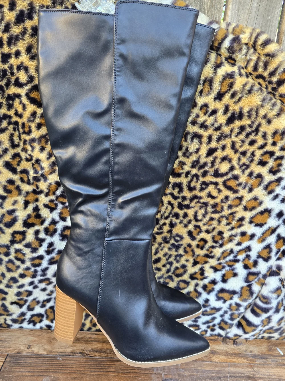 Black Knee High Block Heel Women's Boots Size 7